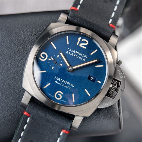 panerai luminor marina colors